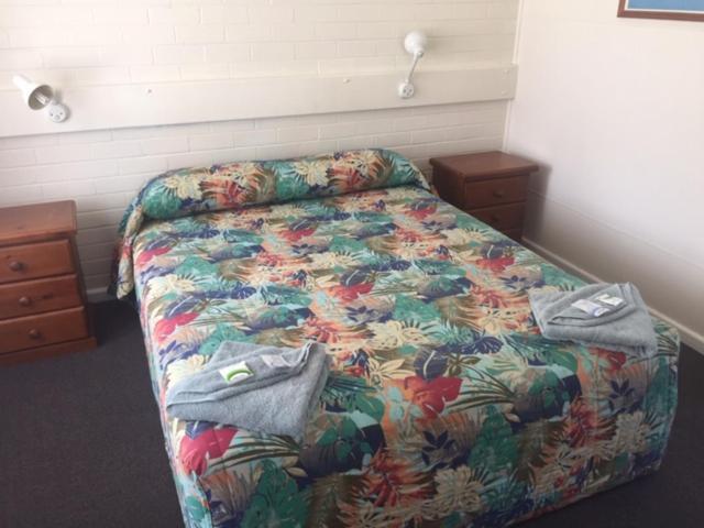 Governors Hill Motel โกลเบิร์น ภายนอก รูปภาพ